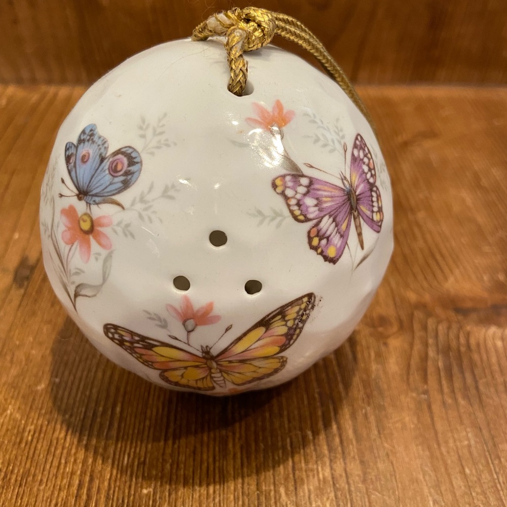 Floris fragrance ball London